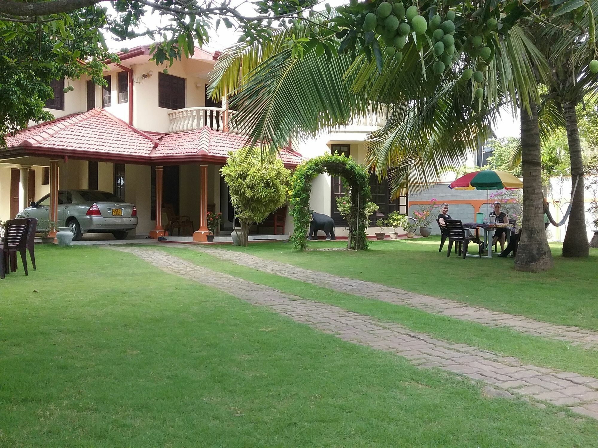 Sugandi Inn Kochchikade Extérieur photo